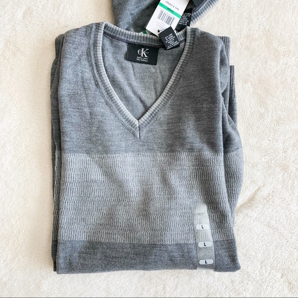 NWT Calvin Klein CK Men’s V Neck Wool Sweater - Picture 1 of 5